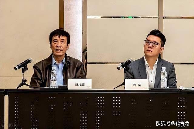 国产精品成久久久久三级蜜桃