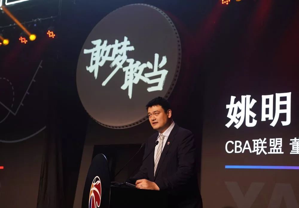 不知火舞和3孩公园h